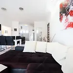 Heder Apartman *
