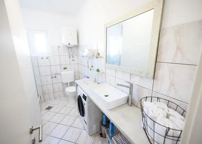 Heder Apartment