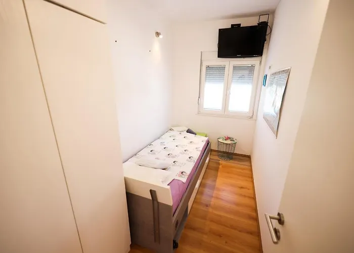 Heder Apartment *