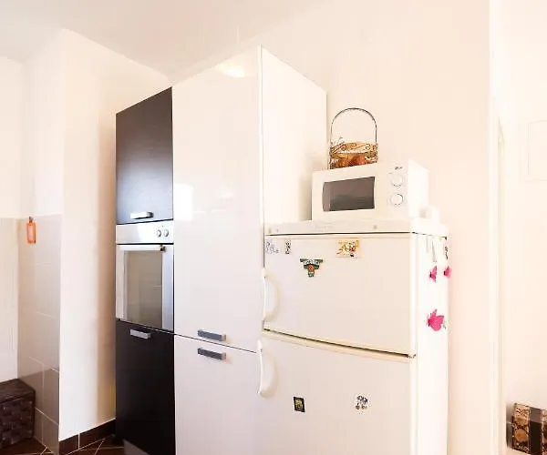 Apartment Heder
